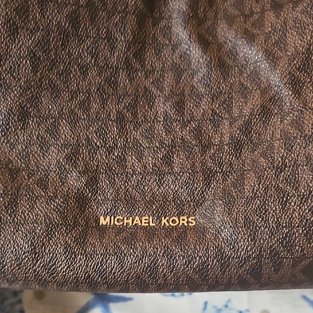 Michael Kors Black/Brown Logo Rollins LARGE Satchel - Picture 3 of 13